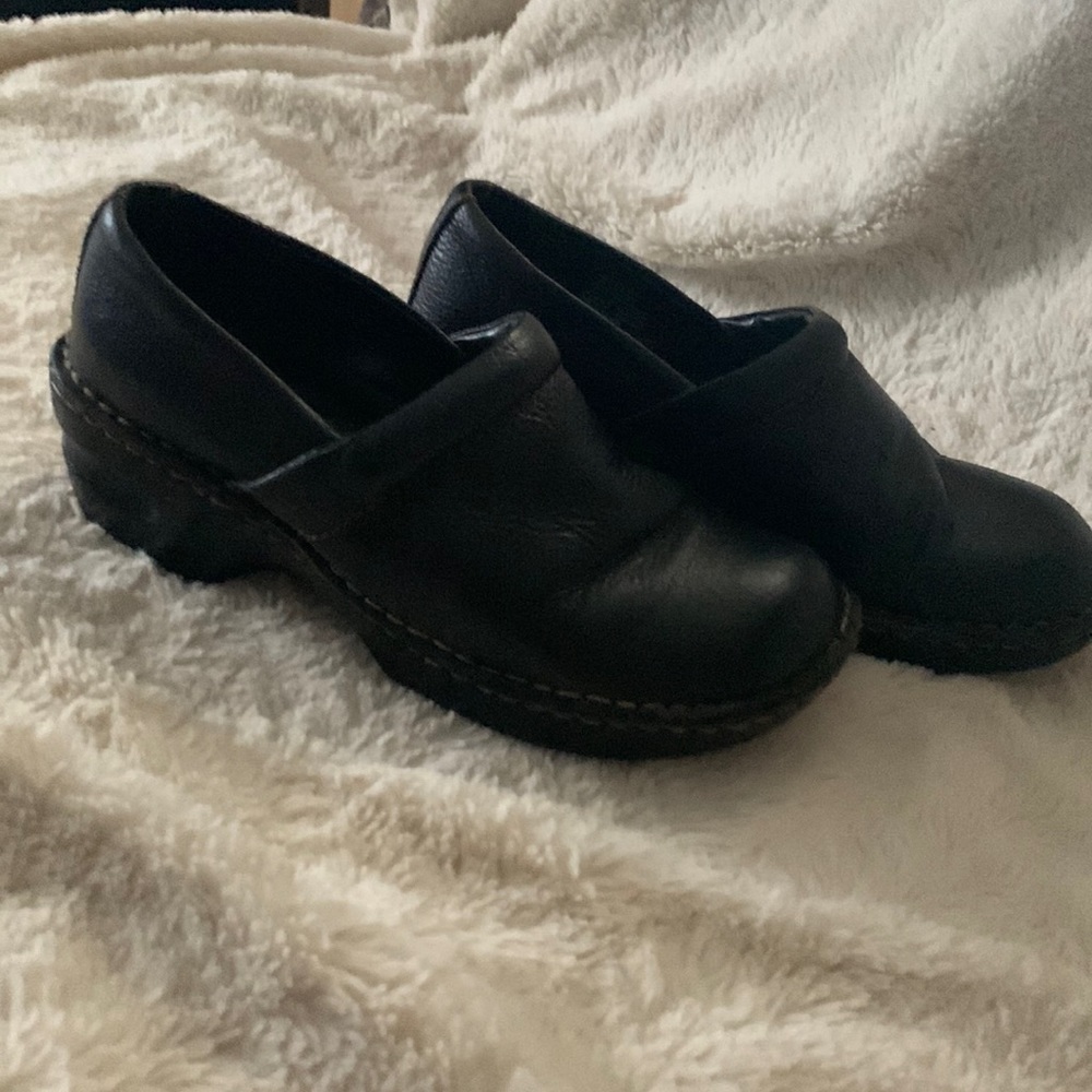 Black chunky shoes